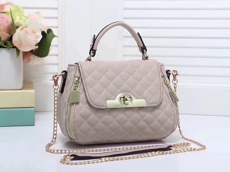 PU LEATHER QUILT BAG SHOULDER BAG / HANDBAG FROM LE FABEC